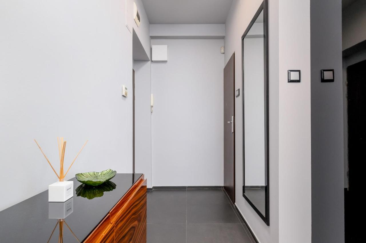 Stylish Korfantego Apartment Next To Spodek By Noclegi Renters Katowice Eksteriør bilde